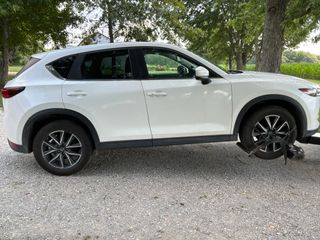 2018 Mazda CX-5 Touring - Exterior Side Driver Image